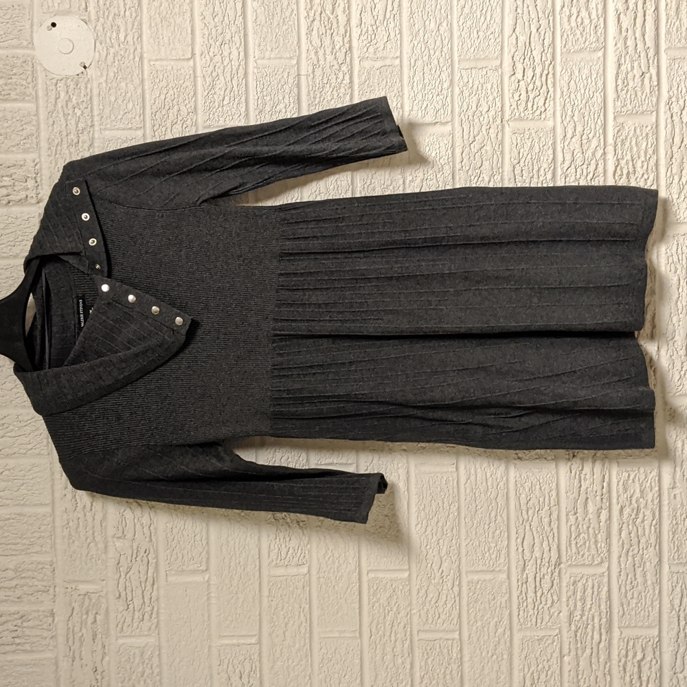 Valerie Stevens 3/4 sleeve sweater dress -M